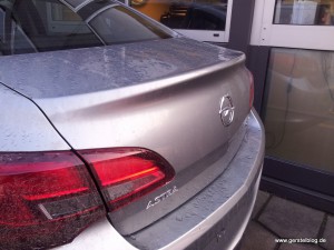Opel Astra Limousine Rückansicht im Detail
