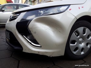 Opel Ampera mit Unfallschaden