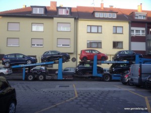 Vier Opel Adam auf einen Streich