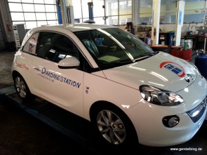 Opel ADAM mit Kundenbeklebung