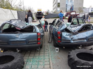 Opel Omega nach einem Monster-Car-Besuch
